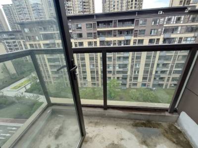 高速东方御府4室2厅2卫南北毛坯真实好房