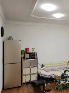 居之安小区 2室2厅1卫 1,400元/月 业主急售,家电齐全