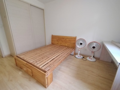 微山花园 3室2厅1卫 59万 南北通透,视频房,采光充足