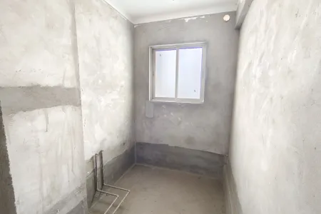 三山碧桂园双潭映月 联排4室2厅2卫 160万元 大花园