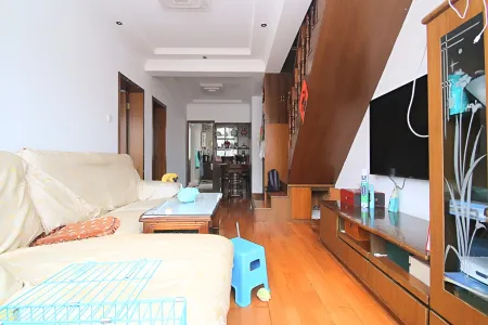 弋江小区 4室2厅1卫 80万 南北通透