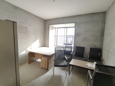 深业华府春天里