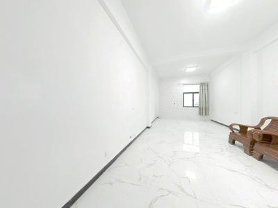 波尔卡财富公寓