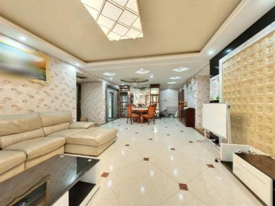 伟星城二期 4室2厅2卫 168万 南北通透