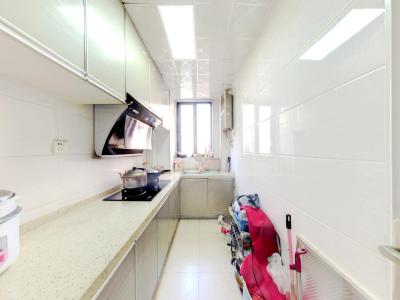 旭日天都三组团