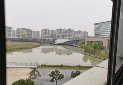 城市之光B2区