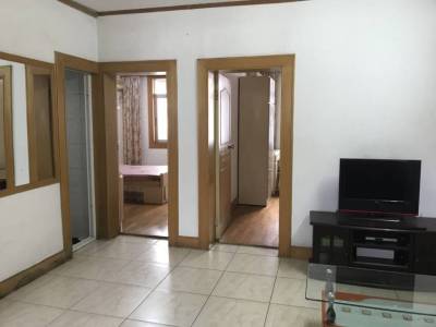 晴岚公寓 2室1厅1卫 1,300元/月 采光充足