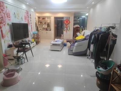 弋江嘉园二期轩衡园 3室2厅1卫 80万 南北通透