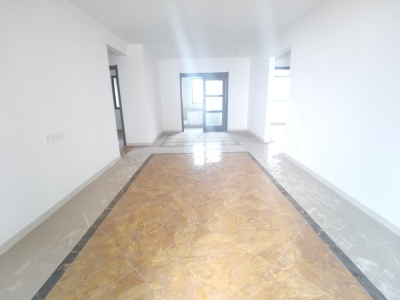 三山碧桂园镜湖春色