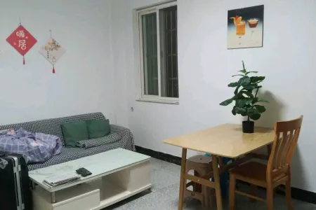 宇润人才公寓 1室1厅1卫 1,300元/月 业主急售