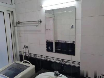 莲塘新村芙蓉园 2室2厅1卫 61.5万 满两年