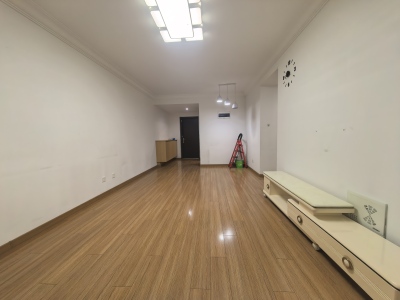 万科城南区3室2厅1卫南精装真实好房