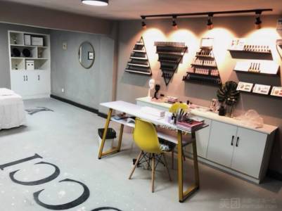 银湖·波尔卡国际花园南区