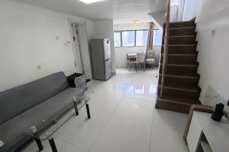 汇成名郡1房1厅1卫南精装真实好房