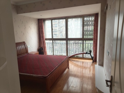 香江比华利山庄