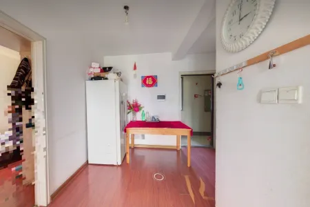 金域蓝湾C区2室2厅1卫南精装真实好房