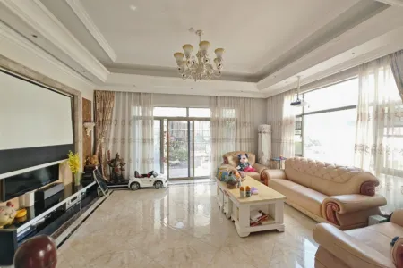 三山碧桂园双潭映月 4室2厅2卫 277万 好景观