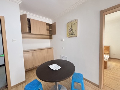 澜亭雅居 2室2厅1卫 1,500元/月 好景观