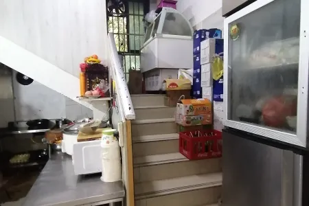 信德华府商业街北毛坯真实好房