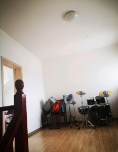 胜利路2号4房2厅2卫南精装真实好房