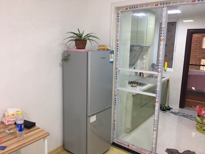 凤凰城南岛白桦轩 1室1厅1卫 1,200元/月 南北通透