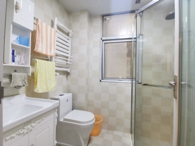 凤凰城北岛水云间2室2厅1卫南北精装真实好房