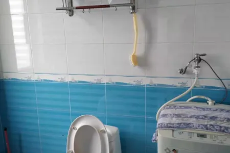 三山区三华路 3室2厅1卫 1,300元/月 南北通透,采光充足