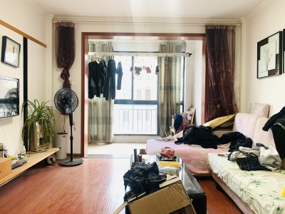 绿地6号地块A区(凯旋尚品) 2室2厅1卫 38万 视频房,采光充足