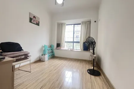 信德半岛(北区)3房2厅2卫南精装真实好房