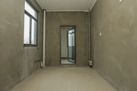 伟星金域蓝湾A区5房2厅3卫南北毛坯真实好房