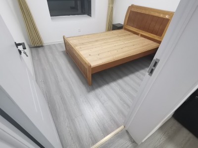 东湖碧水湾 3室2厅2卫 2,000元/月 南北通透,三证齐全,视频房