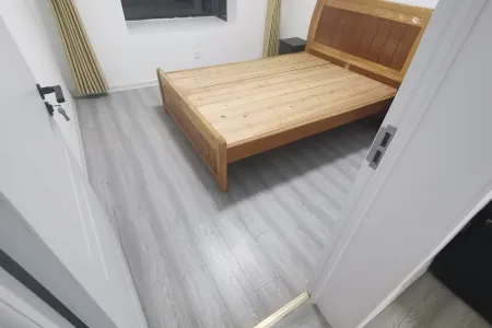 东湖碧水湾 3室2厅2卫 2,000元/月 南北通透,三证齐全,视频房