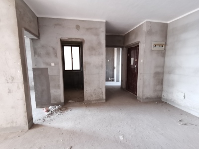 东湖瑞景 2室2厅1卫 68万 南北通透,视频房,采光充足,满两年