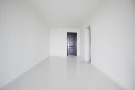 三山碧桂园镜湖春色1房0厅0卫南北毛坯真实好房