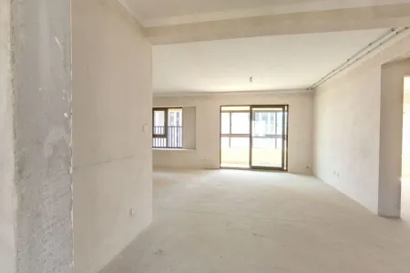 雅旭新乐府 4室2厅2卫 1,400元/月 南北通透,采光充足