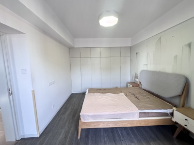 绿地新里海顿公馆