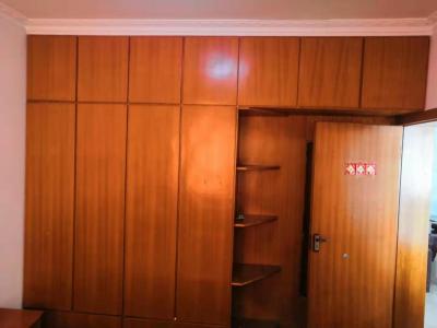 火龙岗粮站住宿楼小区