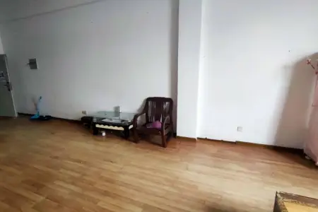 波尔卡财富公寓