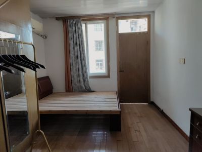 团结西路 2室1厅1卫 74万 南北通透,三证齐全