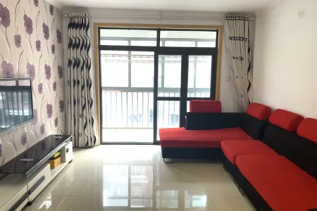 大桥新城 2室2厅1卫 1,600元/月 满两年,房产证在手里