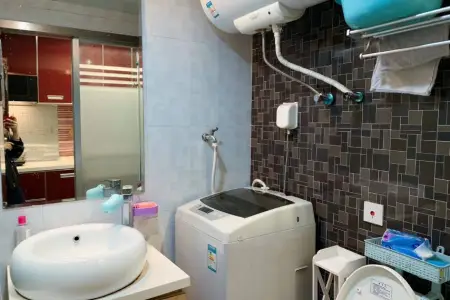 奥韵康城1房1厅1卫南精装真实好房