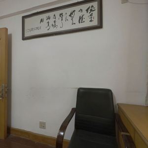 三泰大厦2房2厅南精装真实好房