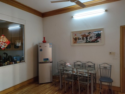 芜宁路香山综合楼