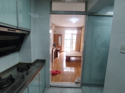 凤鸣湖·凤凰城南岛紫藤轩