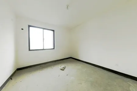 荆山花园东区3室2厅1卫南北毛坯真实好房