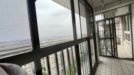 鸠兹家苑馨园