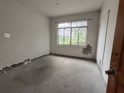 南北通透,次新小区,黄金地段,楼层好,采光很棒,性价比高