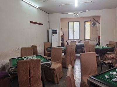 绿地4号地块北区(凯旋豪庭) 2室2厅1卫 90.0万 南北通透,采光充足,满两年