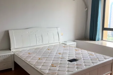 云鼎国际 1室1厅1卫 1,500元/月 南北通透,采光充足