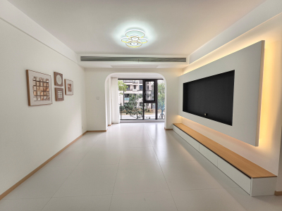 中梁时代将来 3室2厅2卫 88万 VR房,次新房